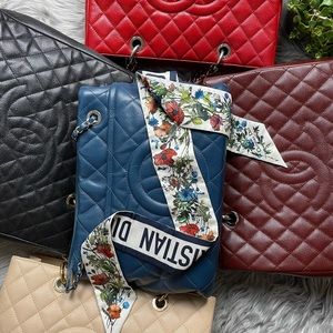 🌸SOLD🌸Chanel GST in Black Caviar